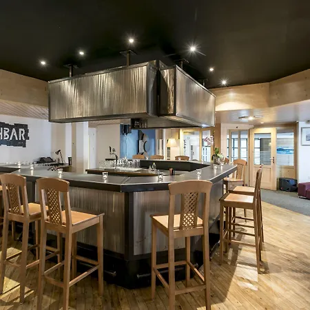 T3 Alpenhotel ホテル