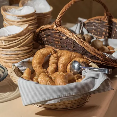 ホテル T3 Alpenhotel