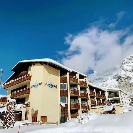 T3 Alpenhotel Hotel 3*